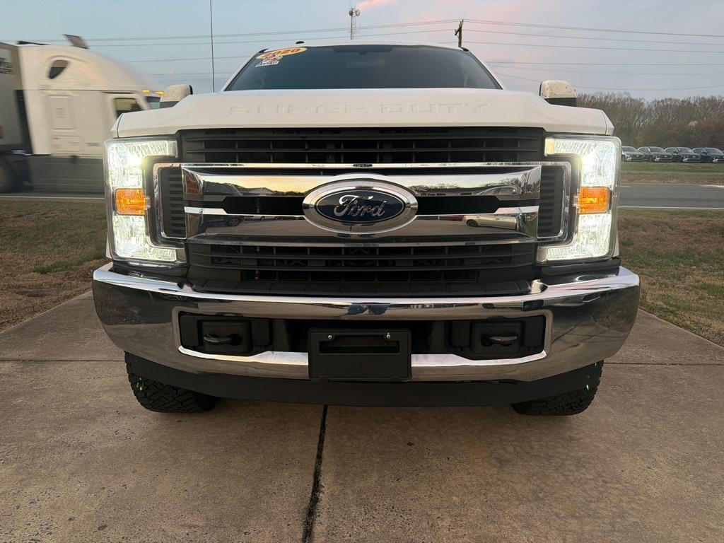 Ford Super Duty F-250 SRW King Ranch 4WD Crew Cab 8' Box 2018