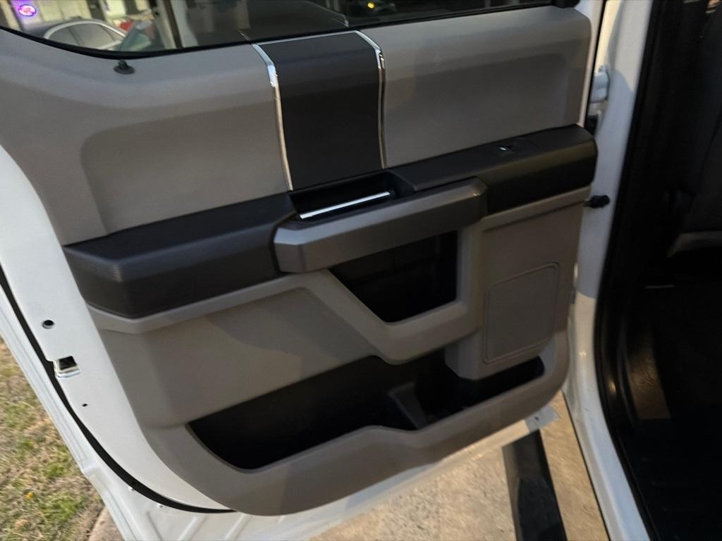 Ford Super Duty F-250 SRW King Ranch 4WD Crew Cab 8' Box 2018