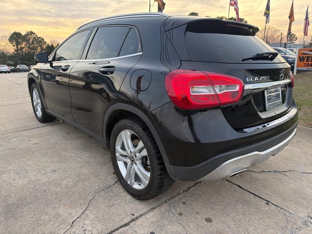 Mercedes-Benz GLA GLA 250 4MATIC SUV 2018