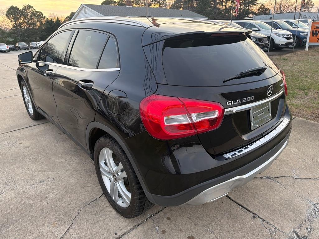 Mercedes-Benz GLA GLA 250 4MATIC SUV 2018