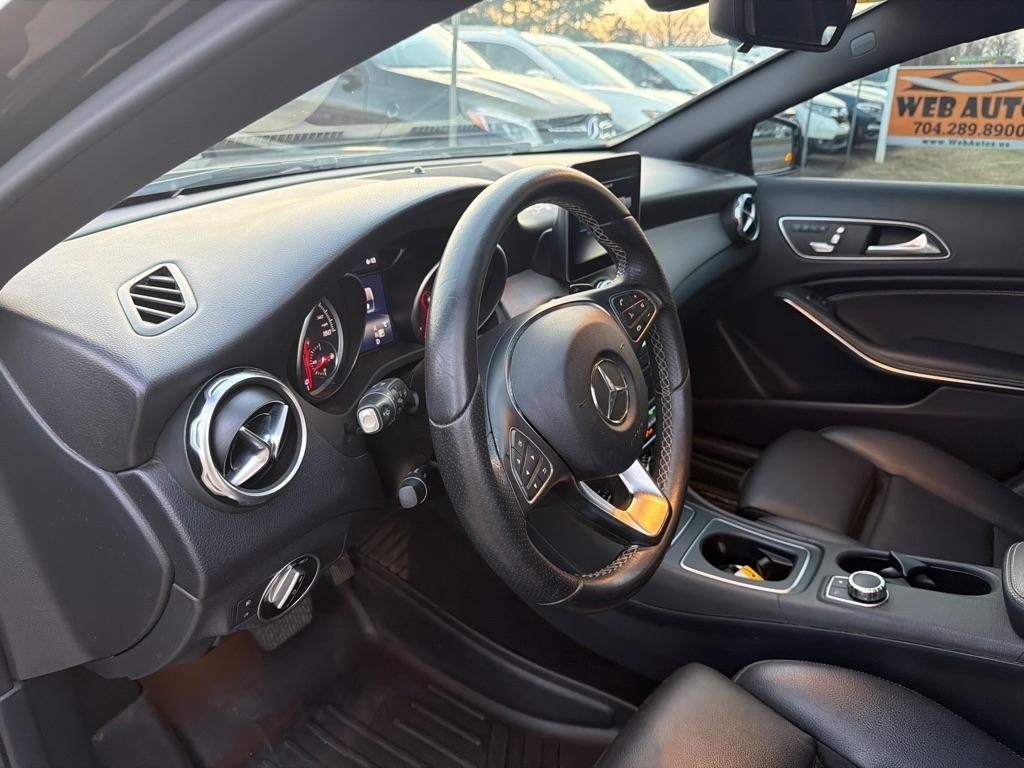 Mercedes-Benz GLA GLA 250 4MATIC SUV 2018