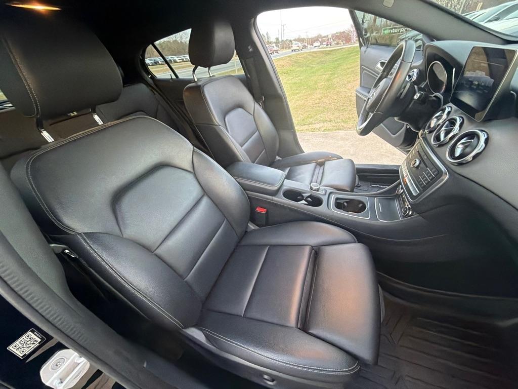 Mercedes-Benz GLA GLA 250 4MATIC SUV 2018