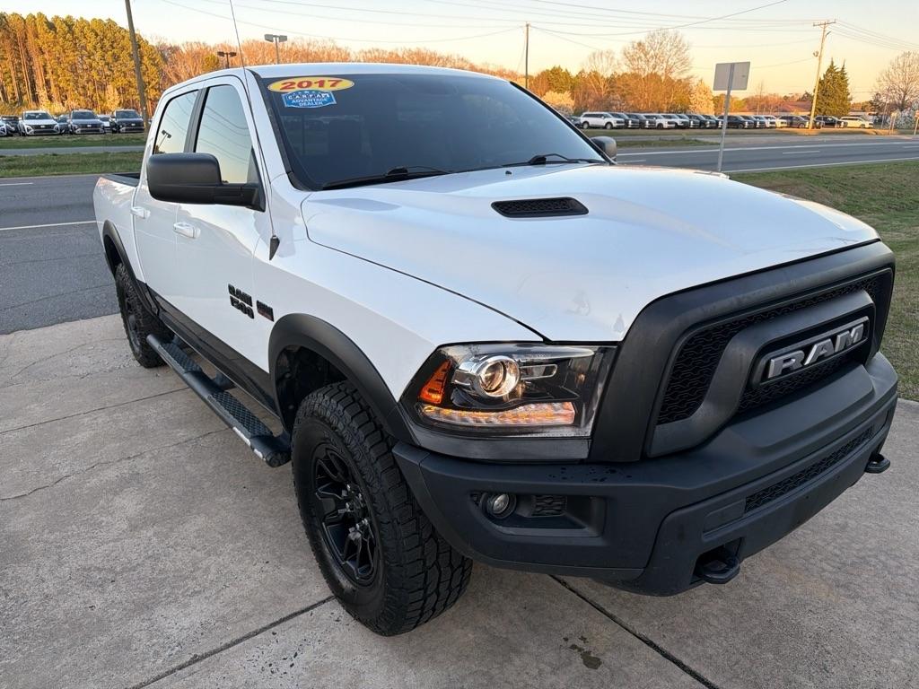 RAM 1500 Rebel 4x2 Crew Cab 5'7" Box 2017