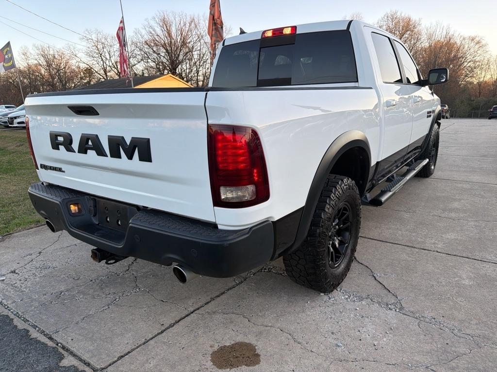 RAM 1500 Rebel 4x2 Crew Cab 5'7" Box 2017