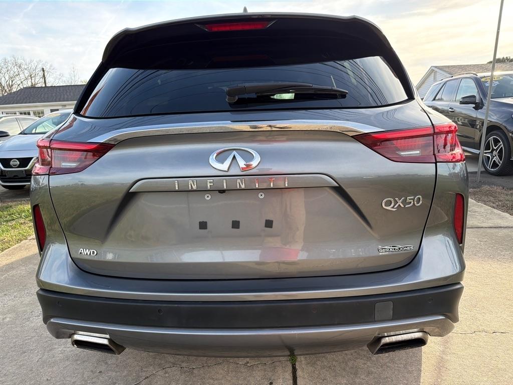 Infiniti QX50 LUXE AWD 2021