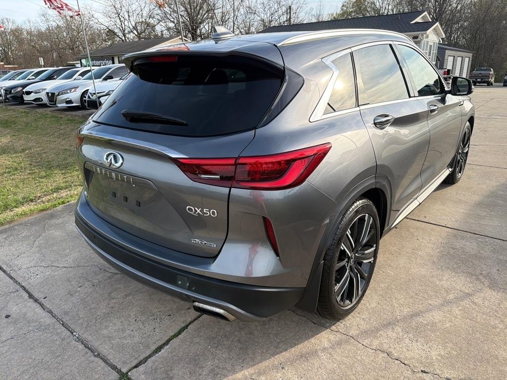 Infiniti QX50 LUXE AWD 2021