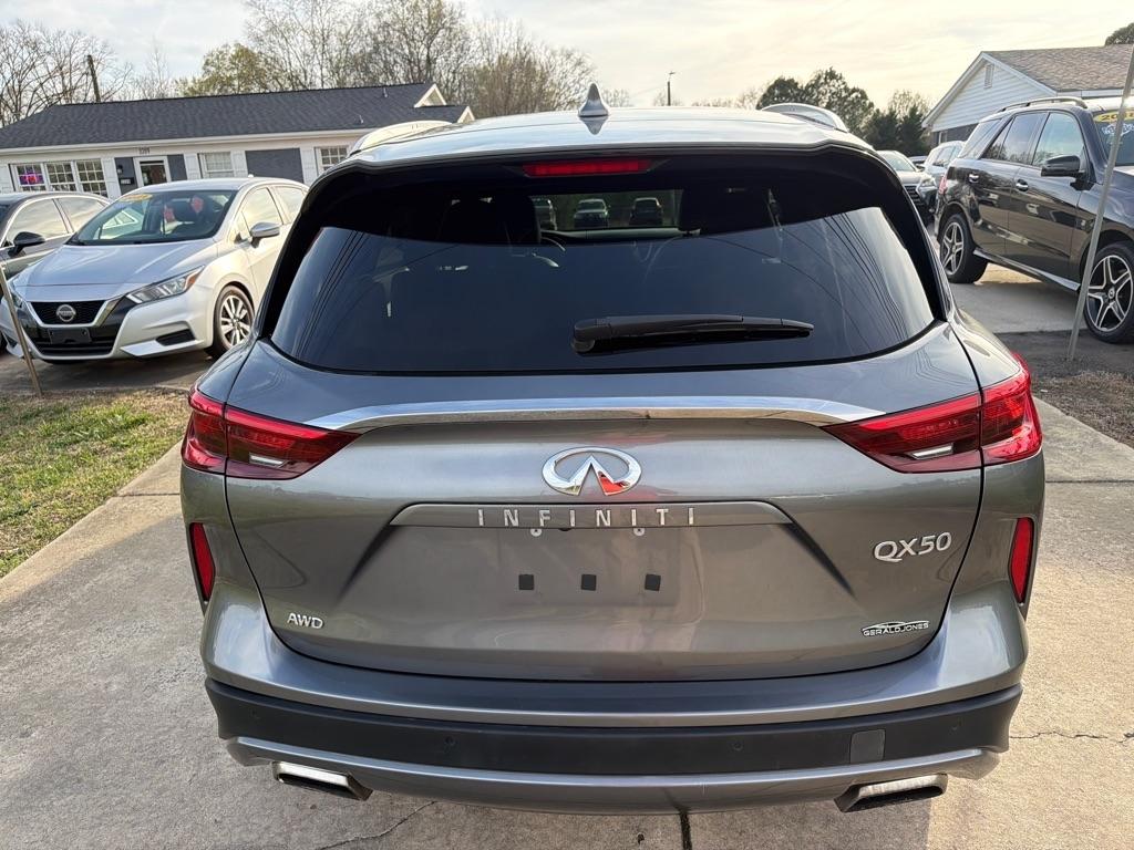 Infiniti QX50 LUXE AWD 2021