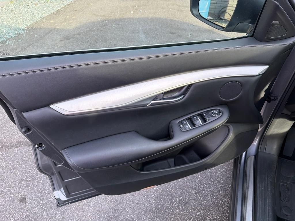 Infiniti QX50 LUXE AWD 2021