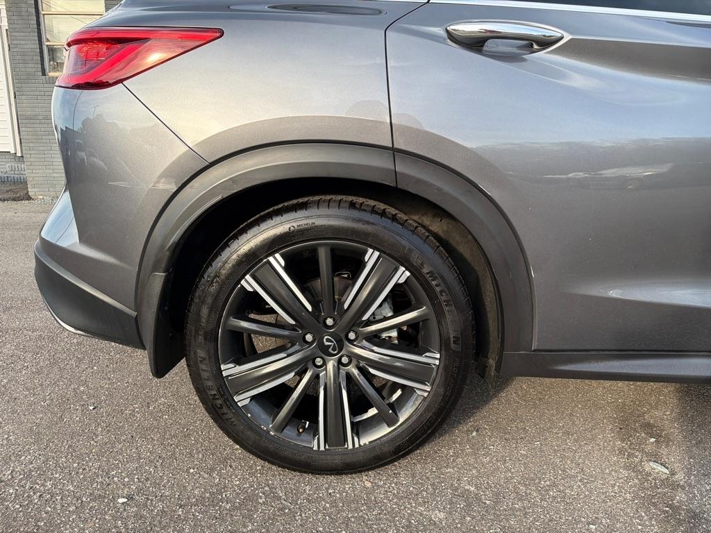 Infiniti QX50 LUXE AWD 2021