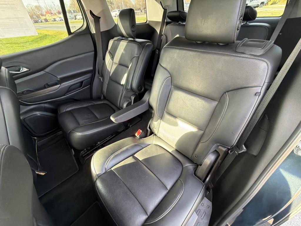 GMC Acadia FWD 4dr SLT w/SLT-1 2019