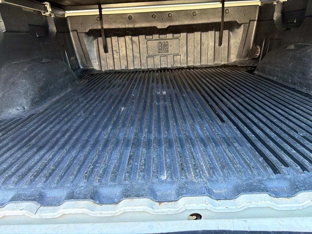 Chevrolet Silverado 1500 4WD Crew Cab 143.5" LT w/2LT 2015