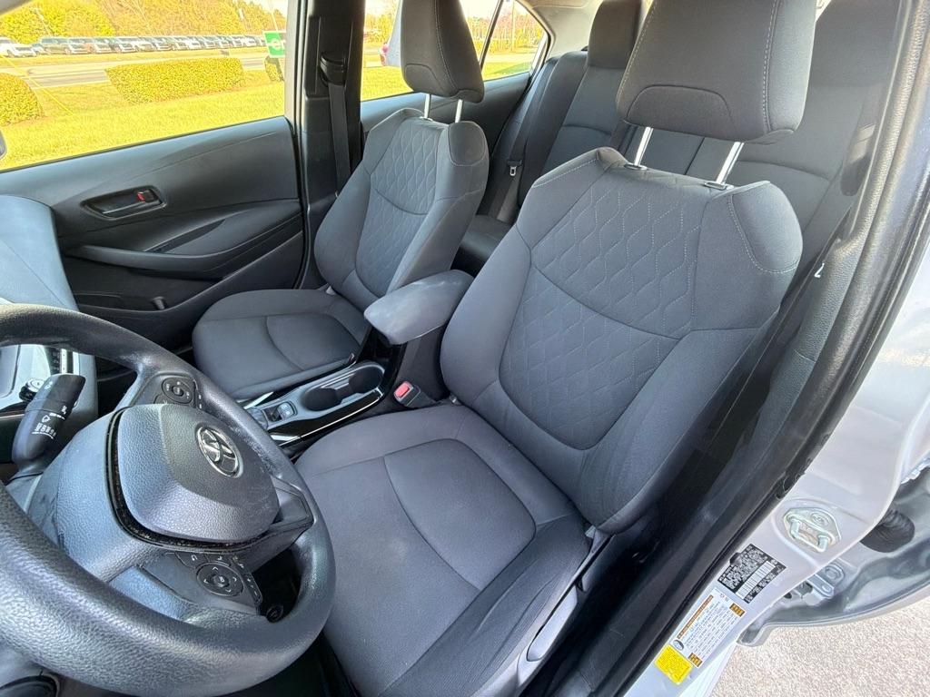 Toyota Corolla LE CVT (Natl) 2022