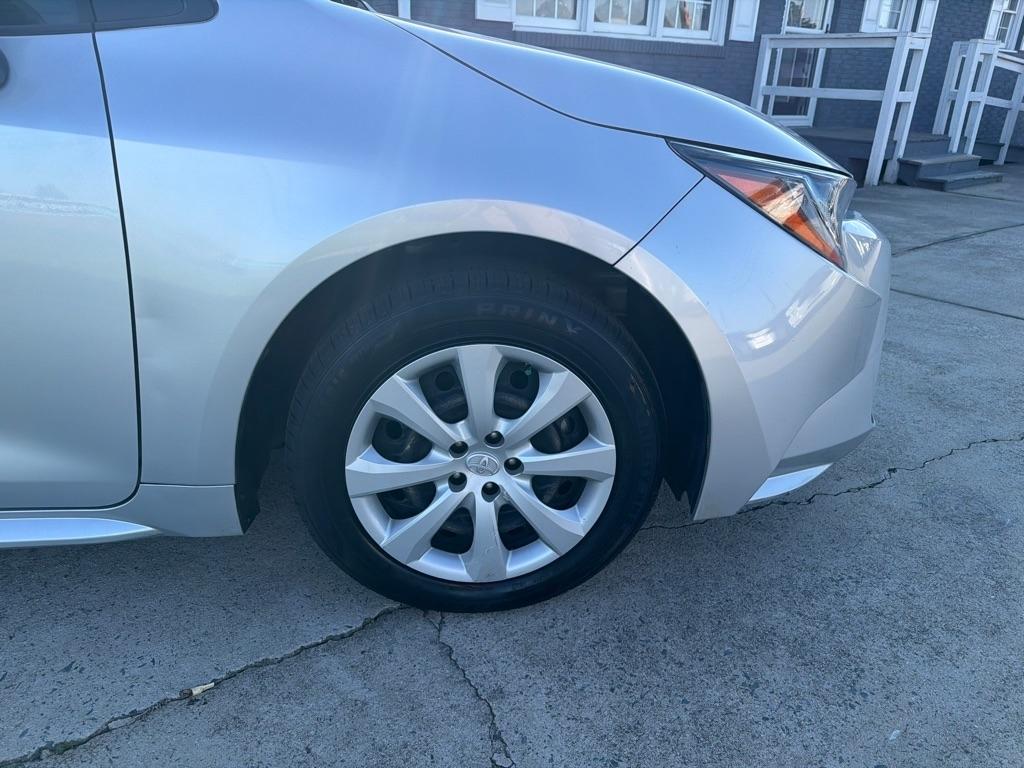 Toyota Corolla LE CVT (Natl) 2022