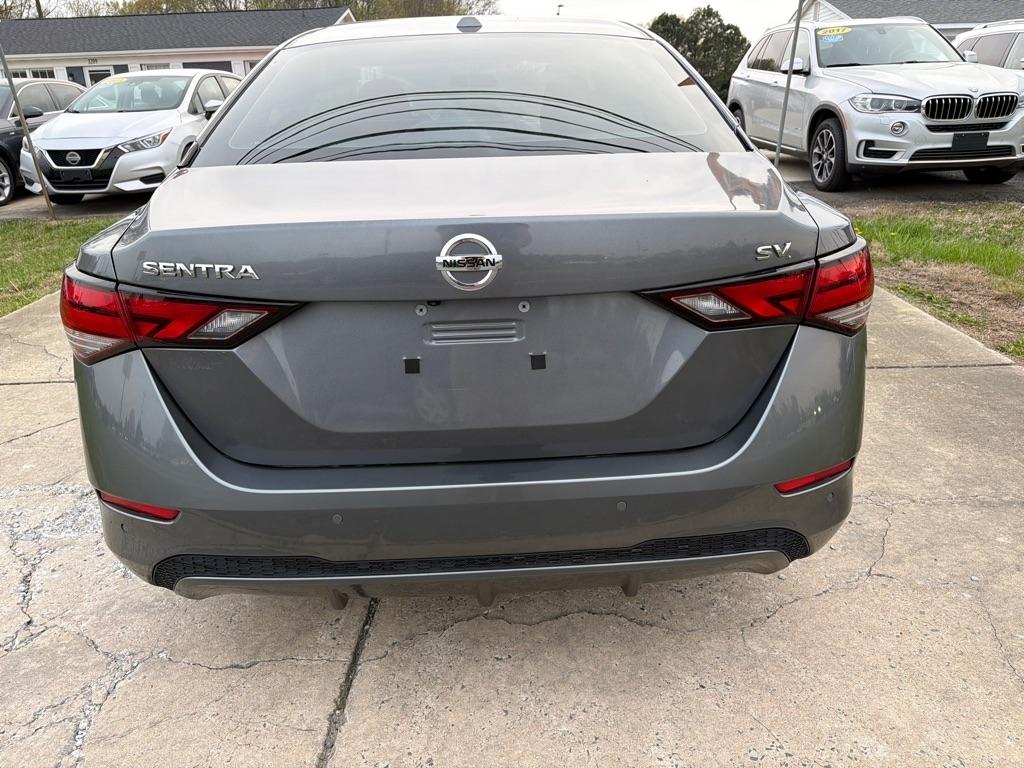 Nissan Sentra SV CVT 2021