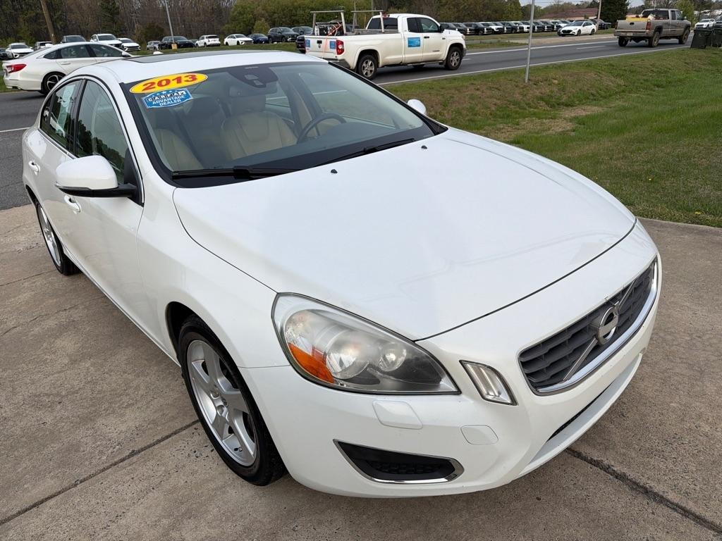 Volvo S60 4dr Sdn T5 FWD 2013