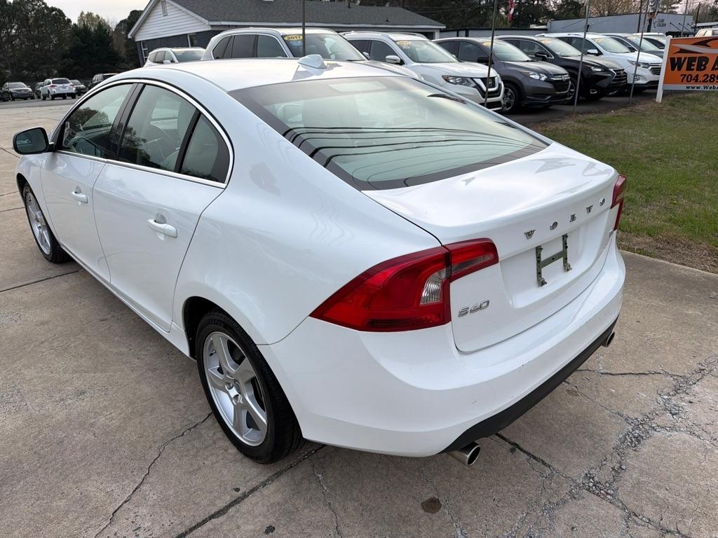 Volvo S60 4dr Sdn T5 FWD 2013