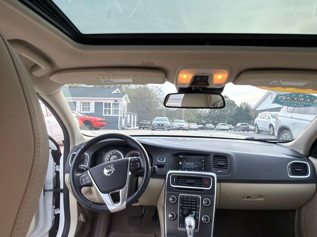 Volvo S60 4dr Sdn T5 FWD 2013