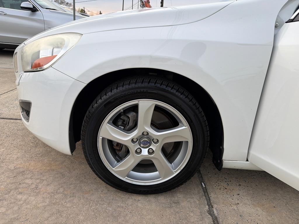 Volvo S60 4dr Sdn T5 FWD 2013