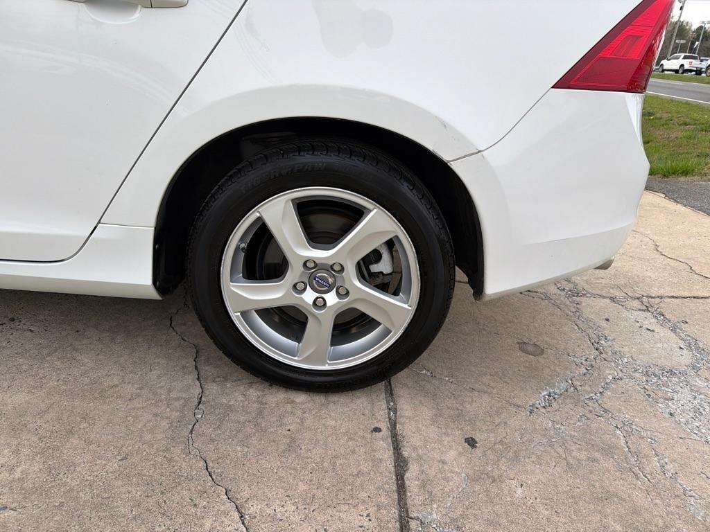 Volvo S60 4dr Sdn T5 FWD 2013