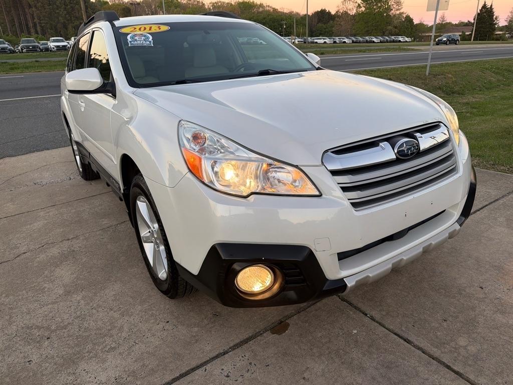 Subaru Outback 4dr Wgn H4 Auto 2.5i Limited 2013