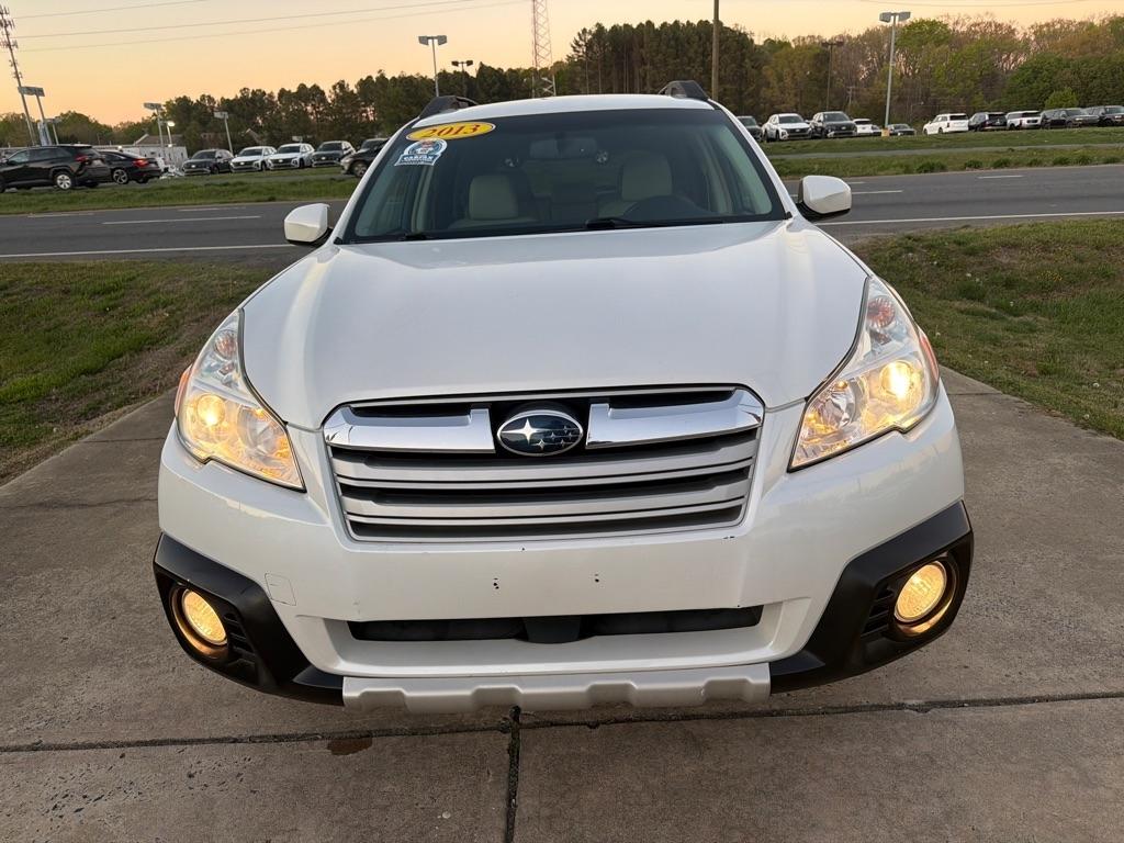 Subaru Outback 4dr Wgn H4 Auto 2.5i Limited 2013