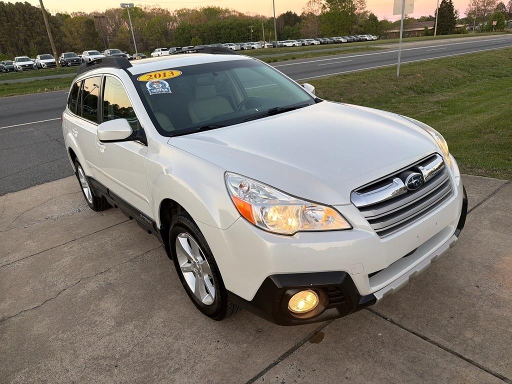 Subaru Outback 4dr Wgn H4 Auto 2.5i Limited 2013