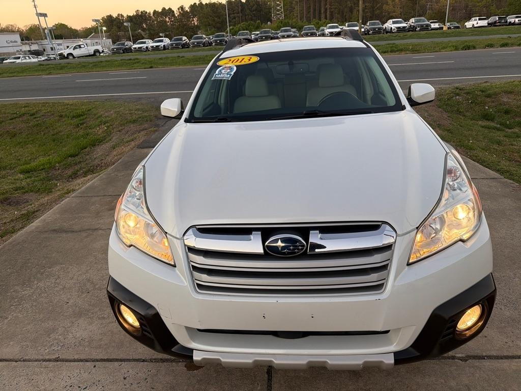 Subaru Outback 4dr Wgn H4 Auto 2.5i Limited 2013