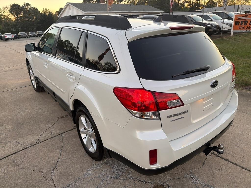 Subaru Outback 4dr Wgn H4 Auto 2.5i Limited 2013