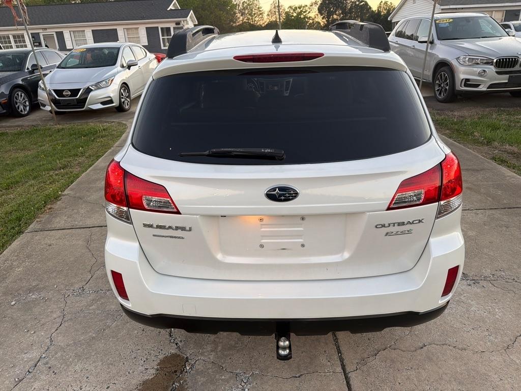 Subaru Outback 4dr Wgn H4 Auto 2.5i Limited 2013