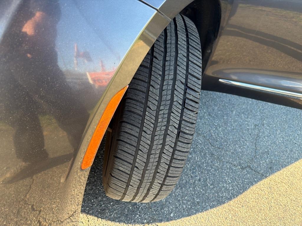 Chrysler Pacifica Touring-L FWD 2017