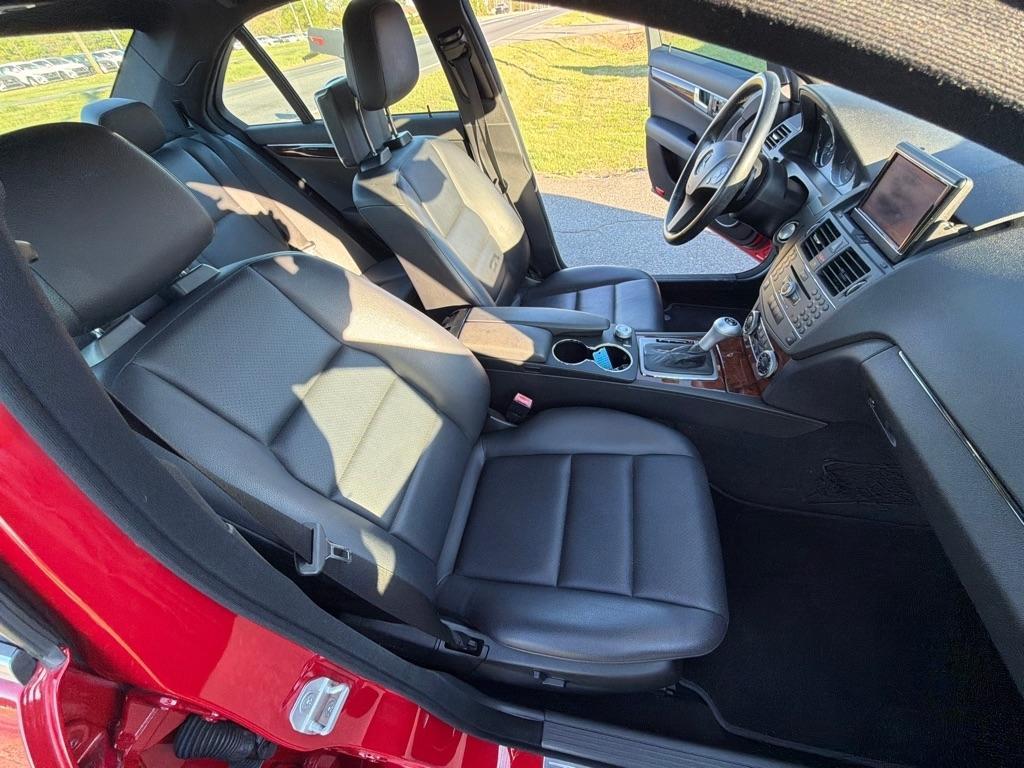 Mercedes-Benz C-Class 4dr Sdn C 350 Sport RWD 2010