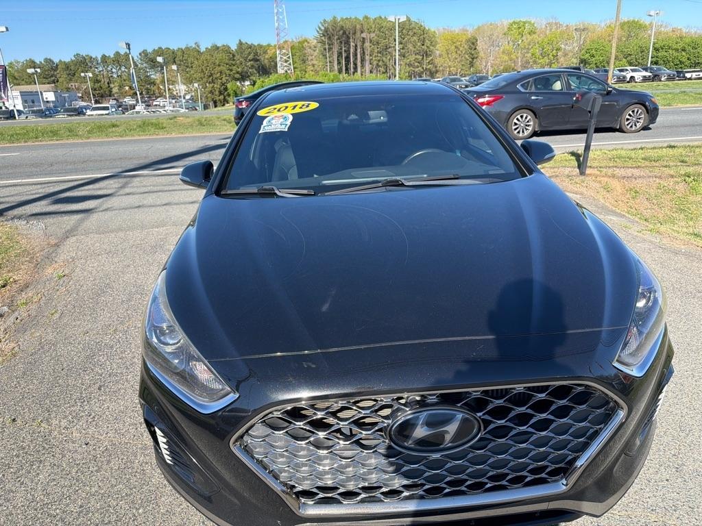 Hyundai Sonata Limited 2.0T *Ltd Avail* 2018