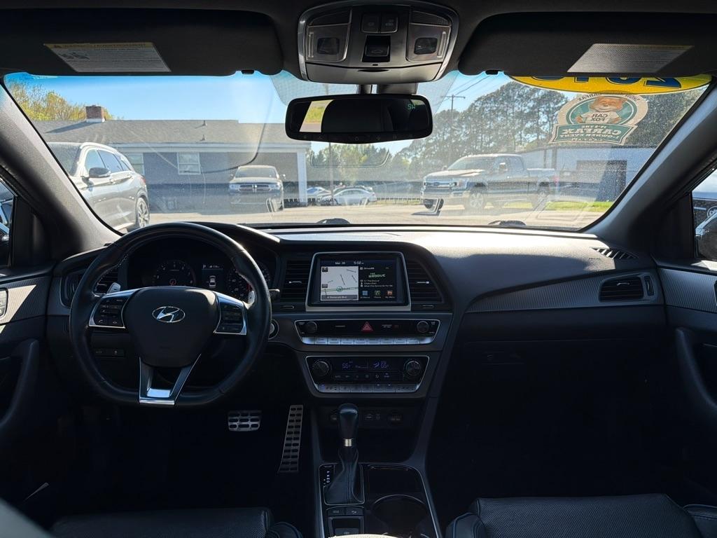 Hyundai Sonata Limited 2.0T *Ltd Avail* 2018