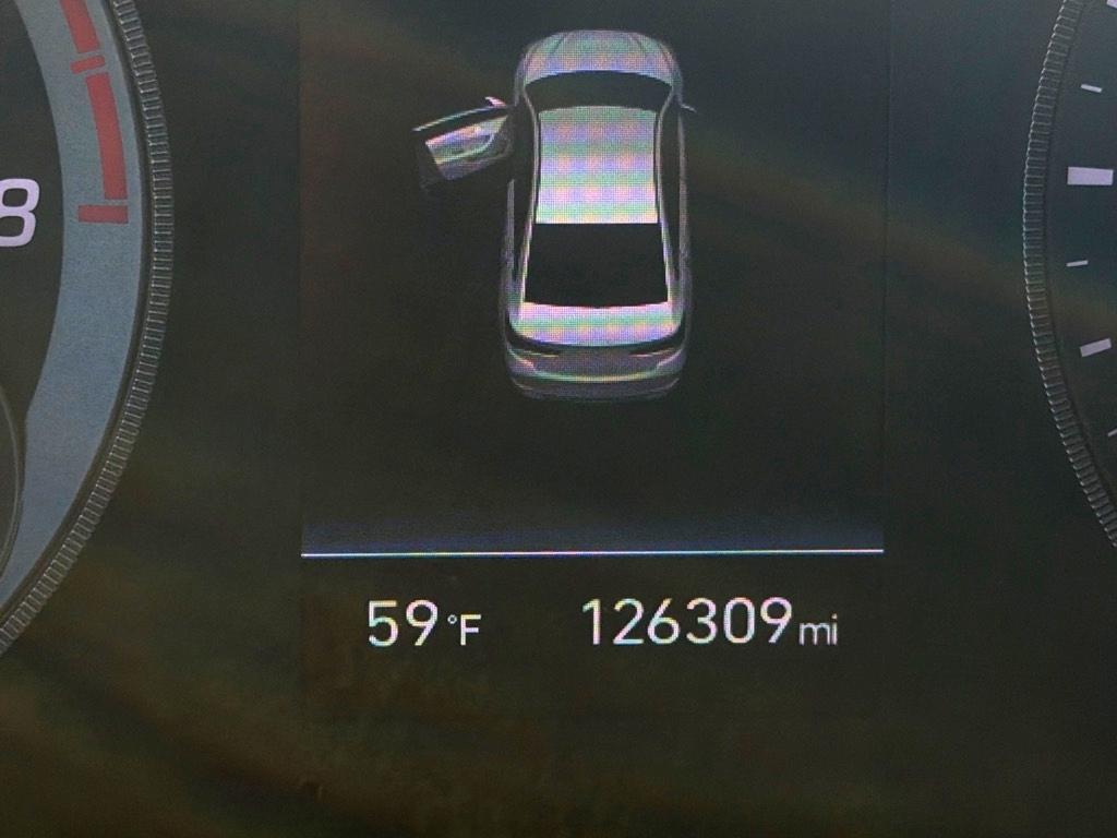 Hyundai Sonata Limited 2.0T *Ltd Avail* 2018