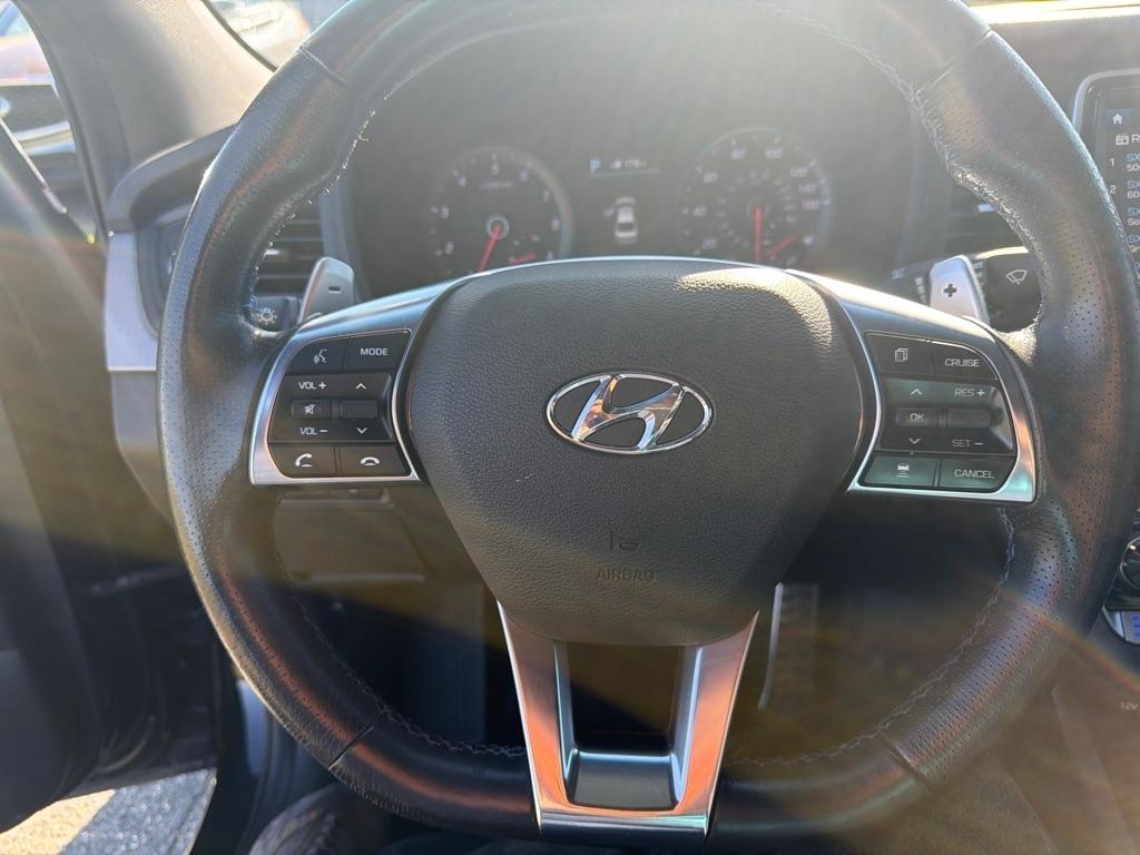 Hyundai Sonata Limited 2.0T *Ltd Avail* 2018