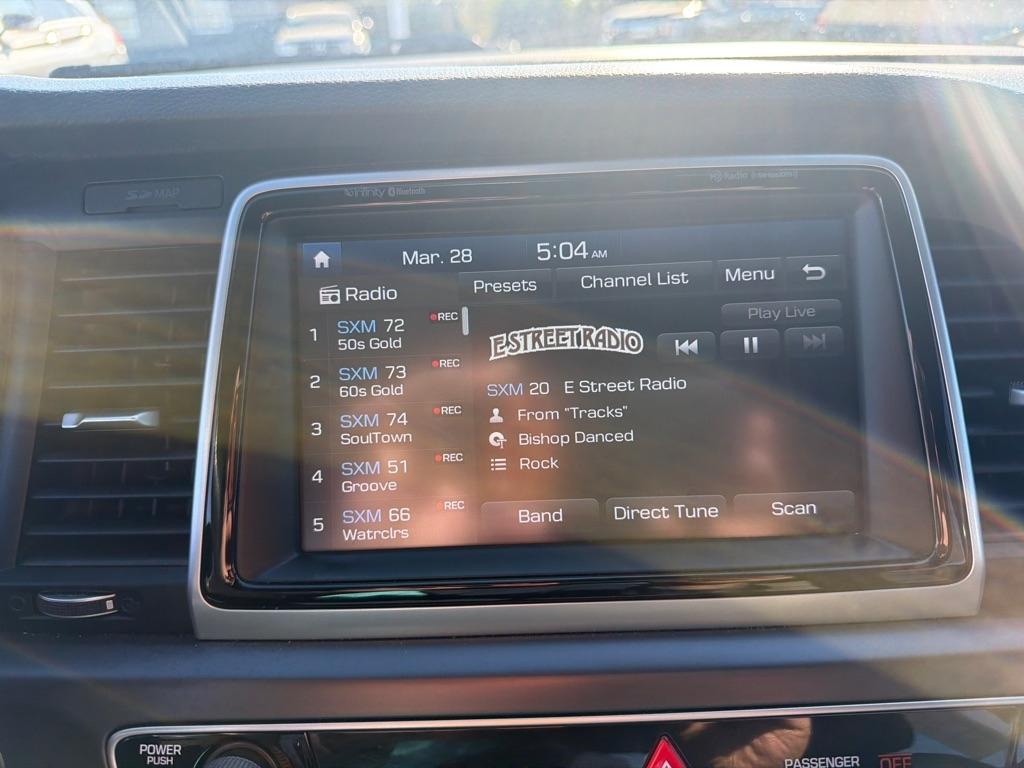 Hyundai Sonata Limited 2.0T *Ltd Avail* 2018