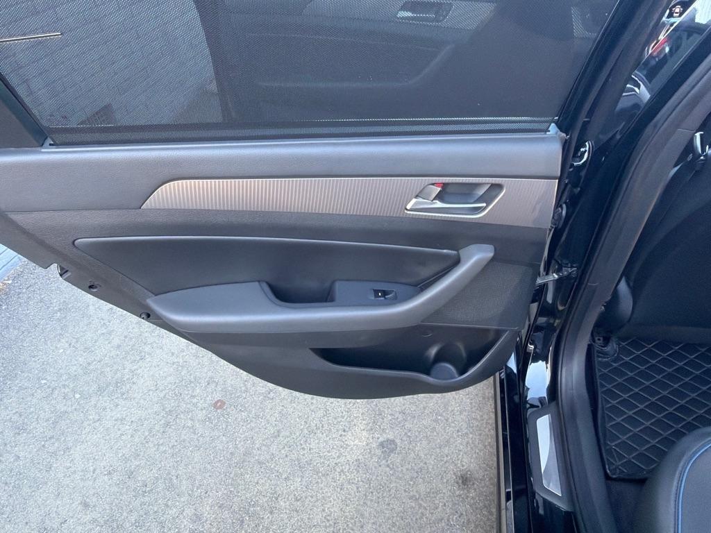 Hyundai Sonata Limited 2.0T *Ltd Avail* 2018