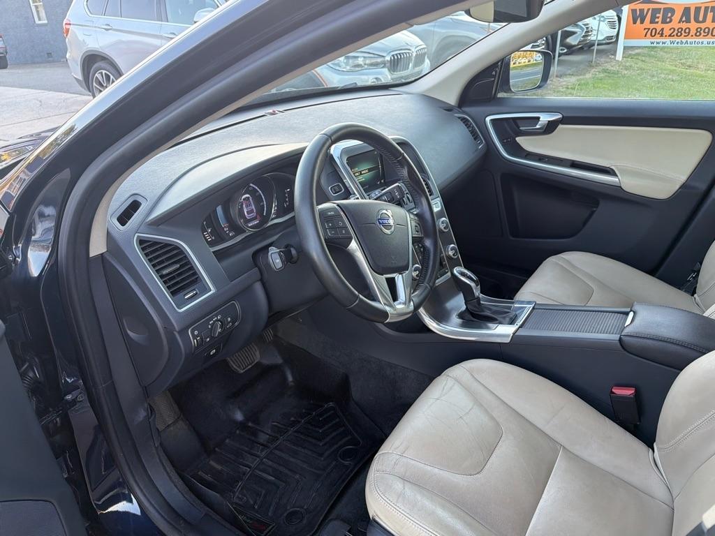 Volvo XC60 FWD 4dr T5 Drive-E Premier 2016