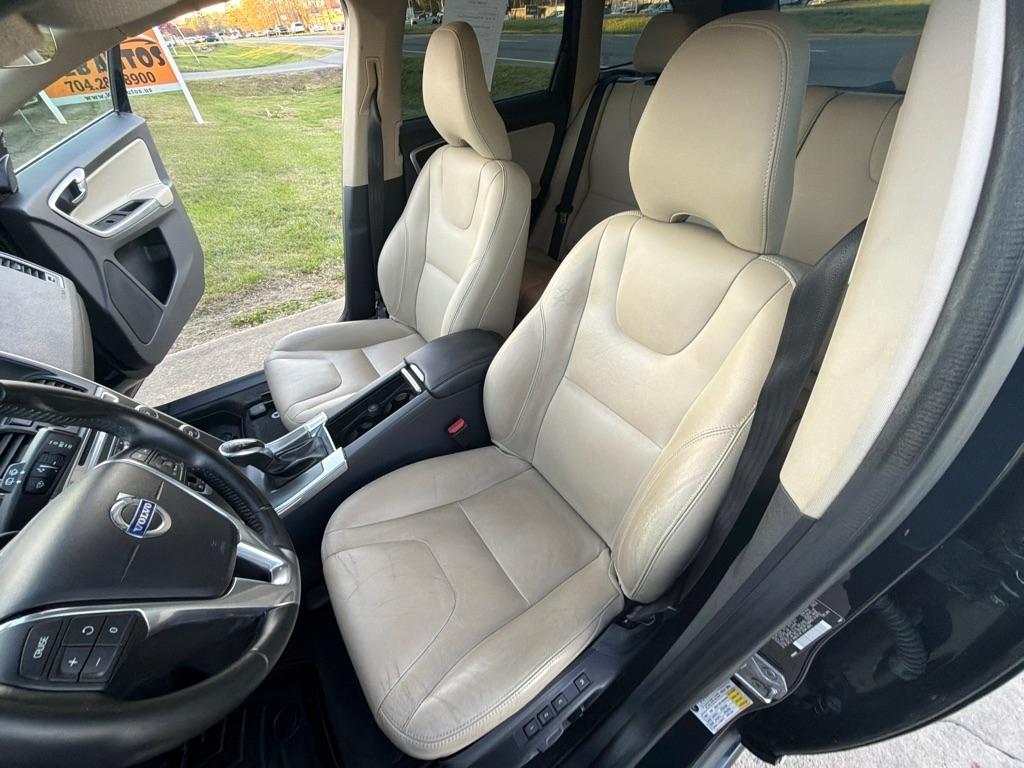 Volvo XC60 FWD 4dr T5 Drive-E Premier 2016