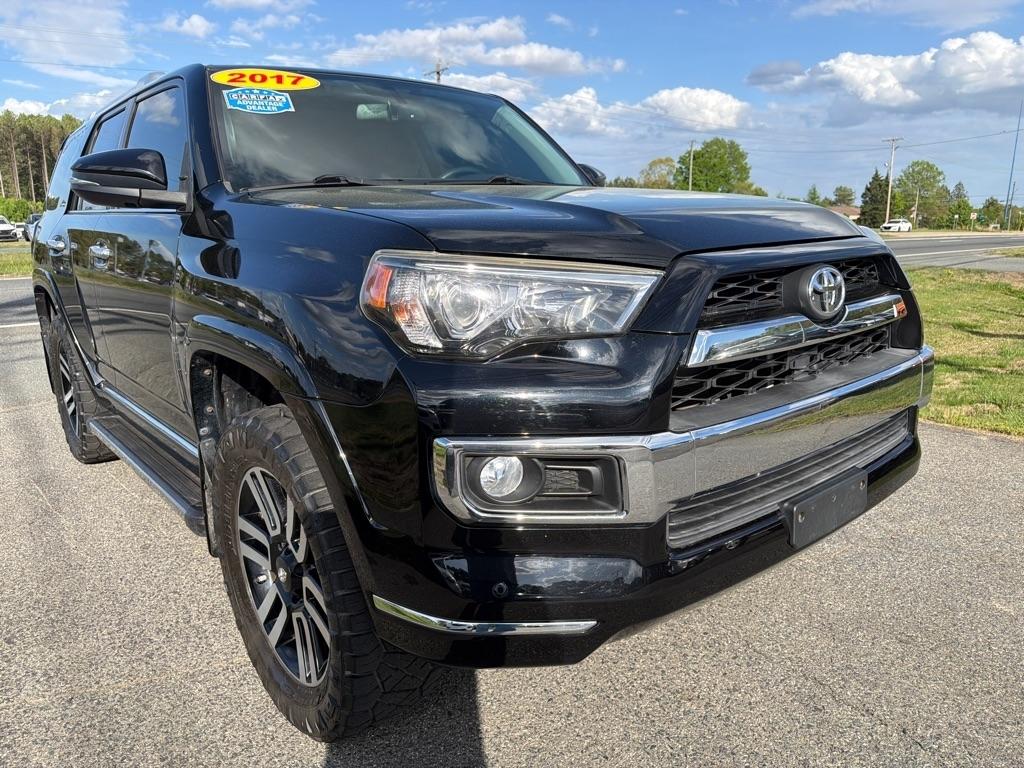 Toyota 4Runner TRD Off Road Premium 4WD (Natl) 2017