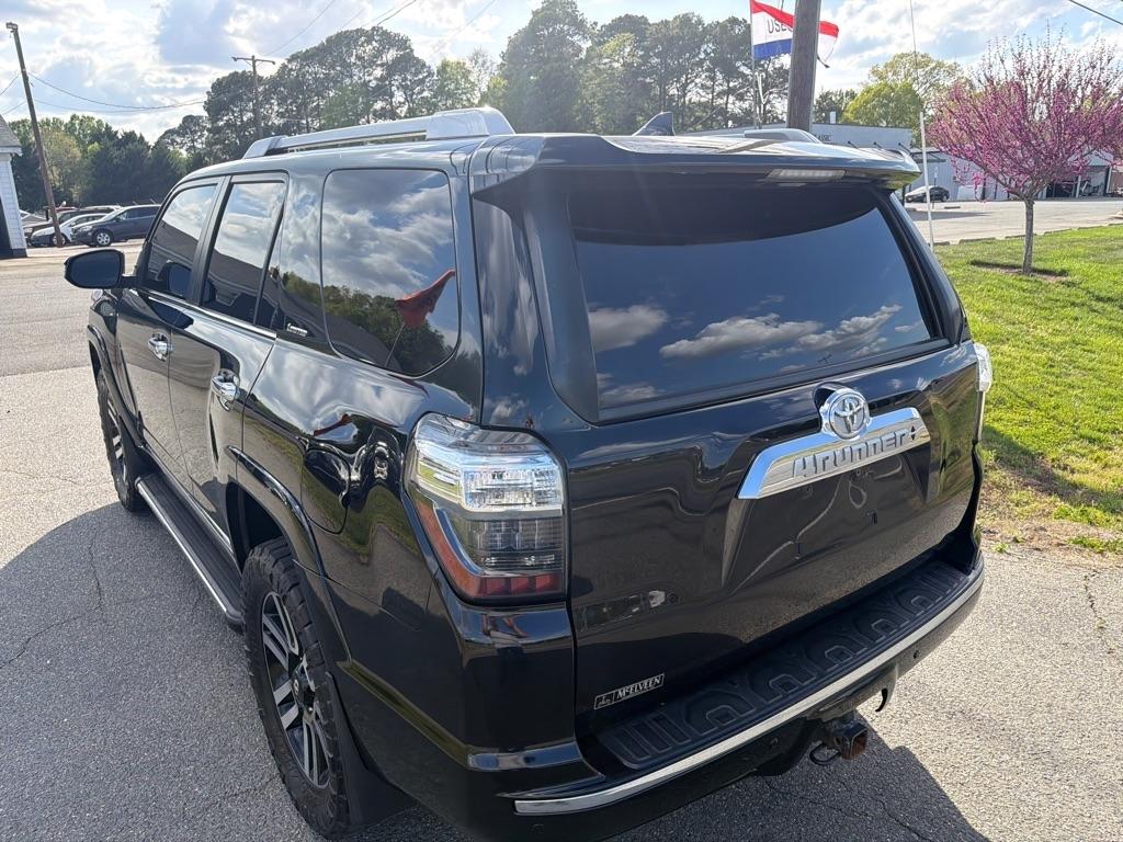 Toyota 4Runner TRD Off Road Premium 4WD (Natl) 2017