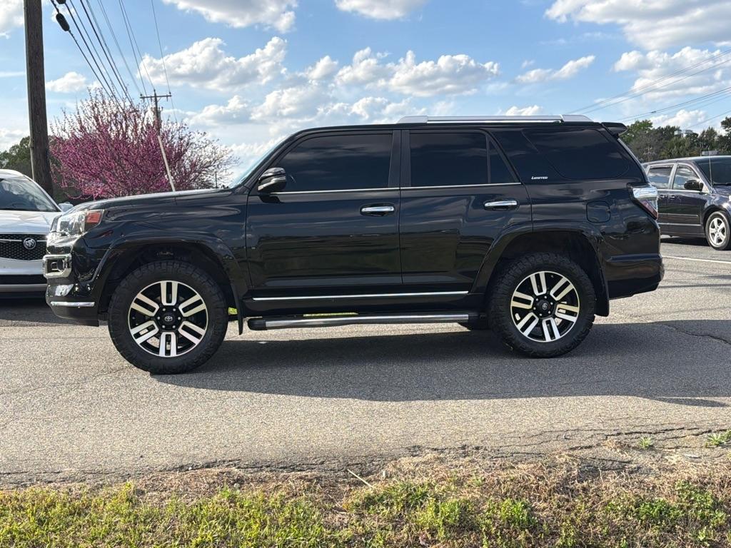 Toyota 4Runner TRD Off Road Premium 4WD (Natl) 2017