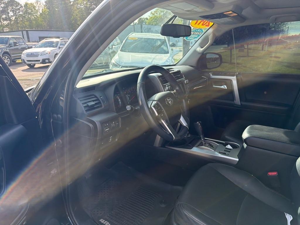 Toyota 4Runner TRD Off Road Premium 4WD (Natl) 2017