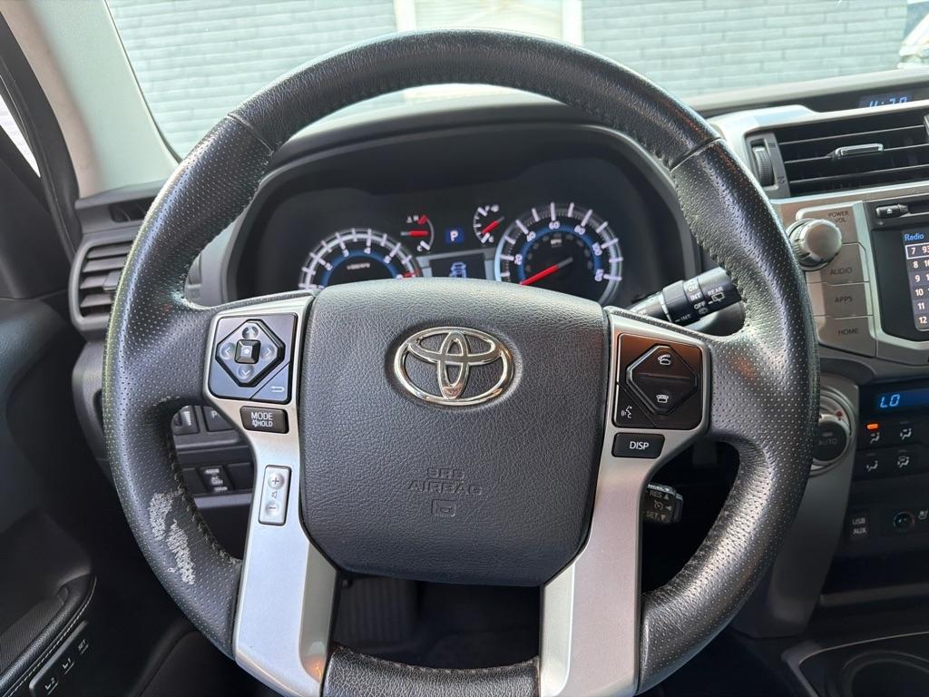 Toyota 4Runner TRD Off Road Premium 4WD (Natl) 2017