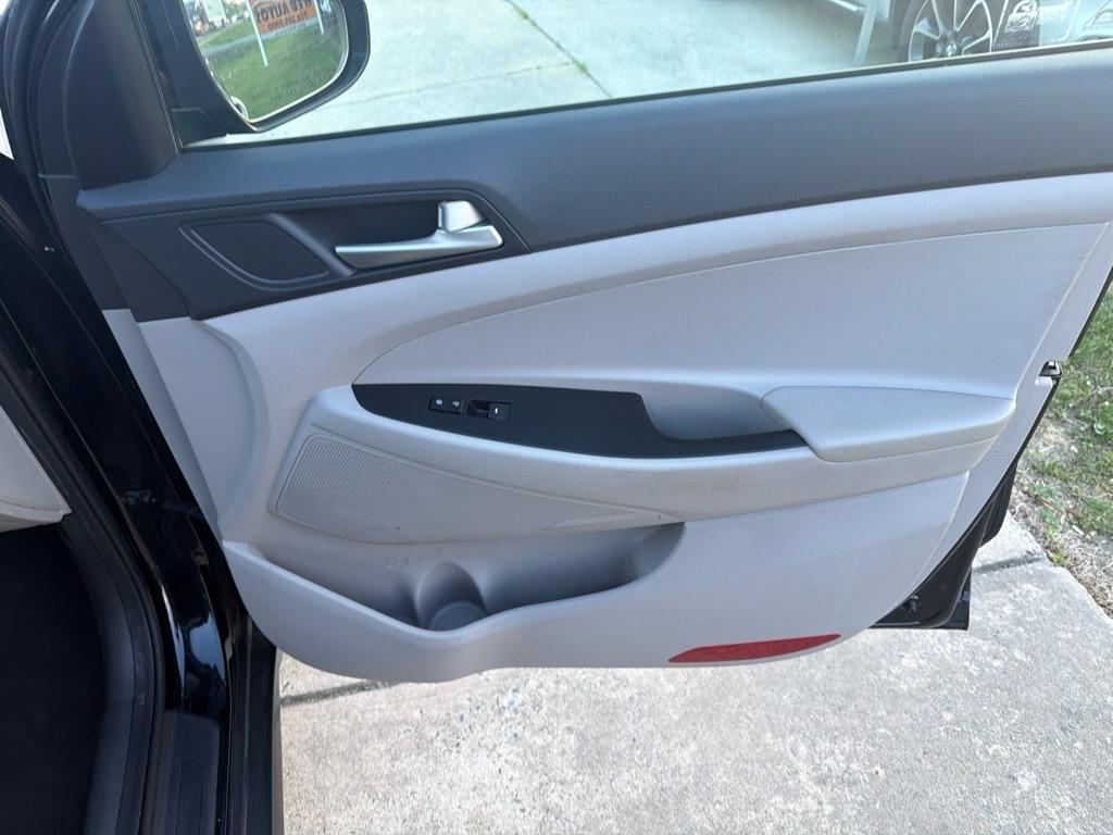 Hyundai Tucson SE FWD 2020