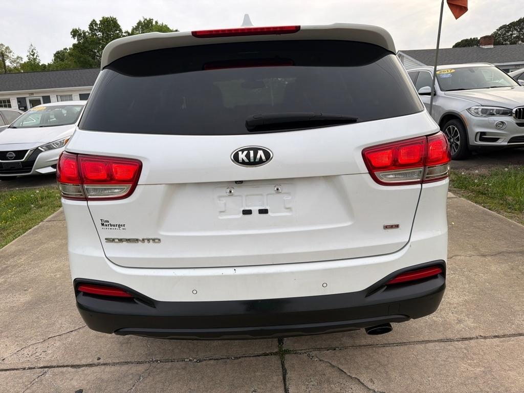 Kia Sorento LX FWD 2017