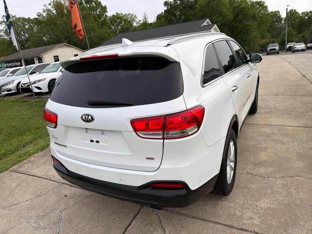 Kia Sorento LX FWD 2017