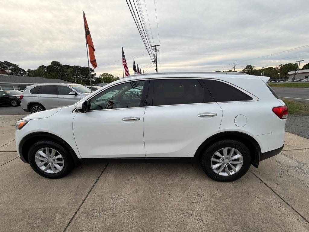 Kia Sorento LX FWD 2017