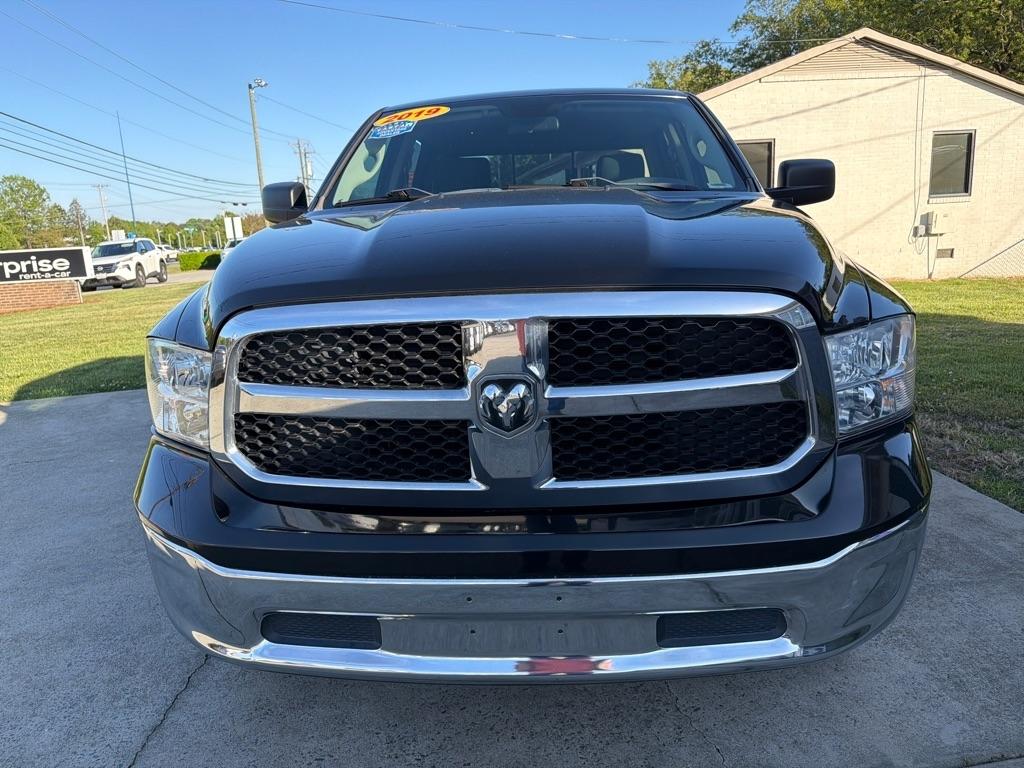 RAM 1500 Classic SLT 4x4 Crew Cab 6'4" Box 2019