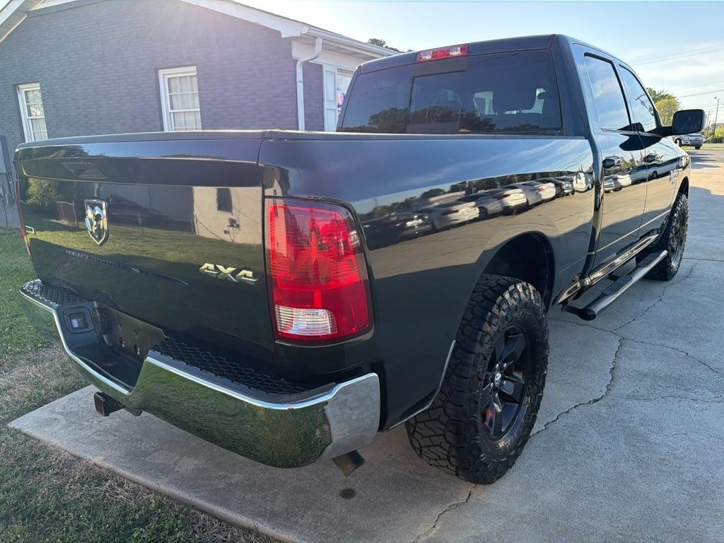 RAM 1500 Classic SLT 4x4 Crew Cab 6'4" Box 2019